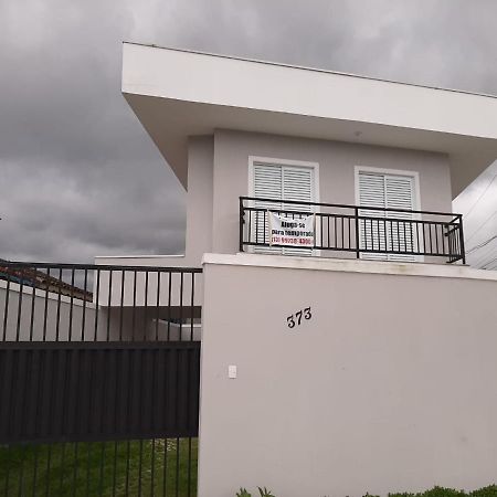 Sobrado Frente Ao Sesc, Wifi 300Mb, 2 Vagas Auto, Cozinha, Churrasqueira, Moderno E Reformado Bertioga Eksteriør billede